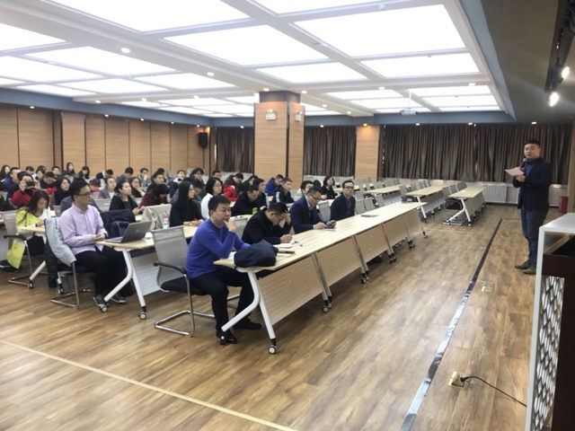 “智慧信院”系统完满教育版块启动全校公测