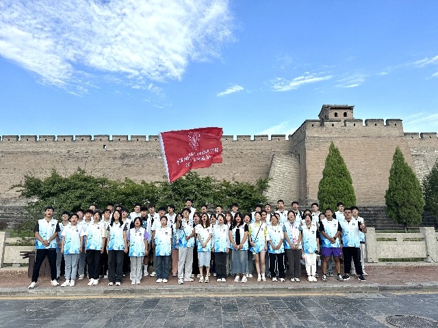 远景学子连续六年出征助力平遥国际摄影大展