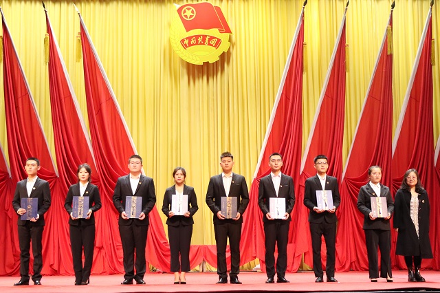 昔日风雨同舟 明朝共赴辉煌——经济与管理学院举行第十一届学生会见面会