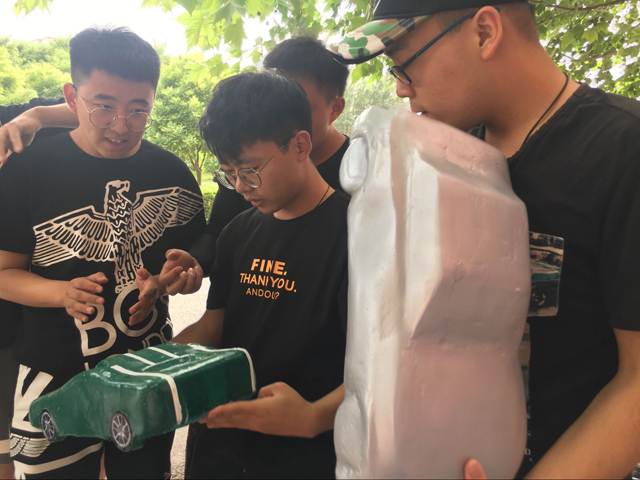 【完满班级】艺术传媒学院产品设计班实物模型制作——产品1501班与环设1504班实物模型制作