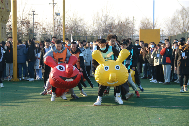 【青马工程】“绿野仙踪”新挑战 素拓场上展雄风——第十二期“青马工程”完满教育学生骨干培养计划知行班系列活之第五届“聚青春”班级凝聚力素质拓展大赛圆满举行