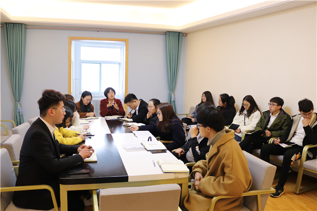 我校各院系、书院召开2018-2019学年第二学期完满教育工作部署大会