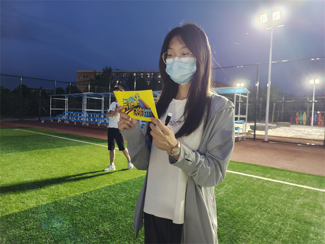 【完满团支部】奔跑的不是自己 而是青春——淬炼·国际商学院财务2101班完满团支部活动