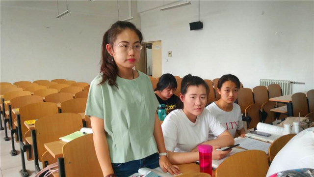 【完满班级】历经千帆 青春无问西东——淬炼商学院六月完满班级主题活动（十二）