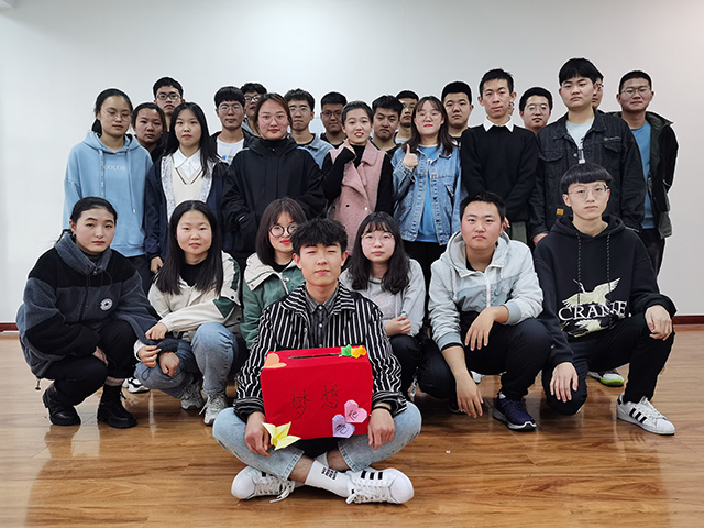 【完满活动】凝聚梦想 大学起航——大数据学院、信息工程学院软件2001班