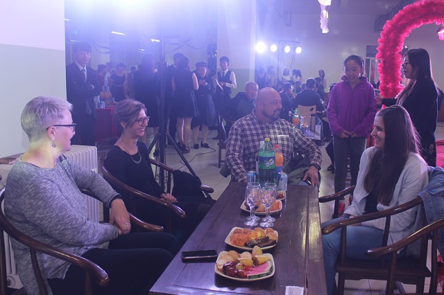 醉美远景 邀您共赏——远景学院举办“在·17青春”迎新酒会