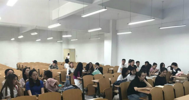 【完满班级】在完满中实现可能的自己——淬炼商学院九月完满班级主题活动（七）