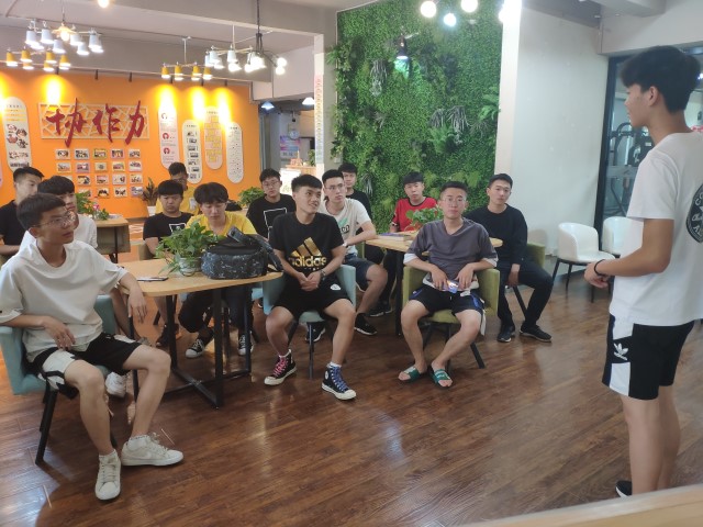 【完满班级】公益演讲赛——大数据学院、信息工程学院物联1802班完满班级活动