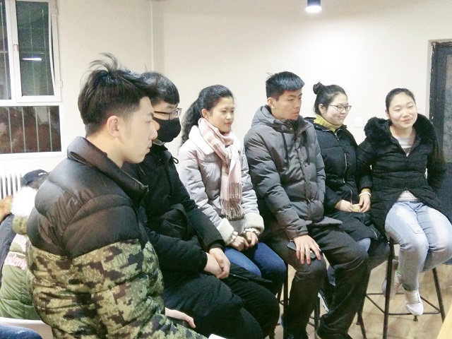 【完满班级】接力中国梦 走好新长征——食品与环境学院园林1703班观影活动