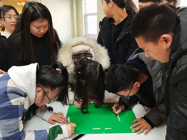 【完满班级】以曲咏志 共绘青春——食品与环境学院食安1801班班级才艺大比拼