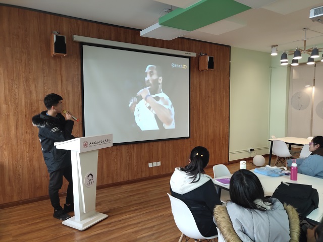 【完满班级】搭建心间桥梁 绽放青春之花——经济与管理学院十二月完满班级活动纪实（二）