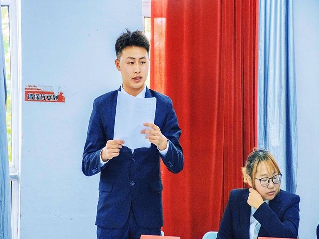 学长计划第904期:争锋思与辩 看我如何“口吐莲花”——白马非马 唇枪舌战艺术传媒学院第九届“传媒杯”辩论赛
