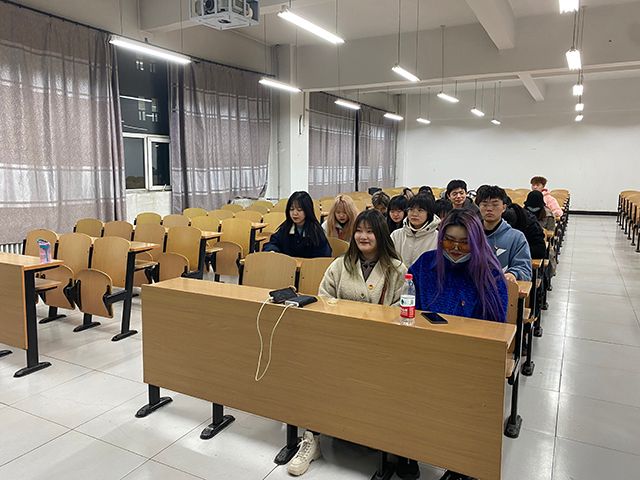 【主题团日活动】深入开展团日建设 学习贯彻中共精神——艺术传媒学院产品设计1801班举办“党的十九届五中全会精神深读”团日活动