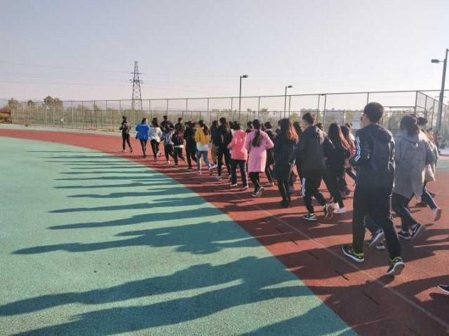 趣味燃脂 逐影夕阳——淬炼商学院开展第二届“燃烧吧 脂肪!”活动