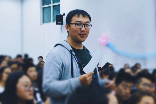 唇齿间的“战役” 舌尖上的“争锋”——环科系举办第五届“英才之辩,非马之意”辩论赛决赛