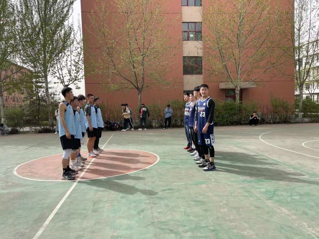 【完满团支部】沐浴春风 引爆篮球——大数据学院、信息工程学院网工2207班、物联2207班完满团支部活动