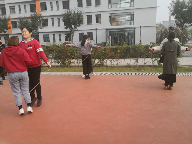 【完满班级】青春无限 所向披靡——外语系10月完满班级活动