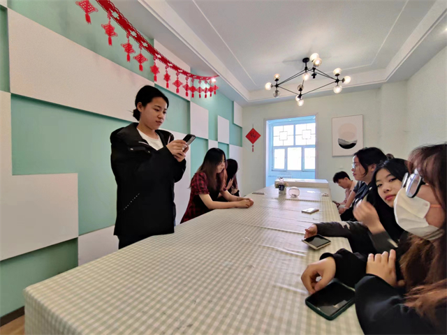 【完满团支部】读多样书籍 品百味人生——远景学院远景2104班完满团支部活动