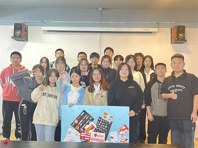 拼贴诗!让生活的边角料化为诗歌——智能工程学院、创意写作学院第一届拼贴诗大赛
