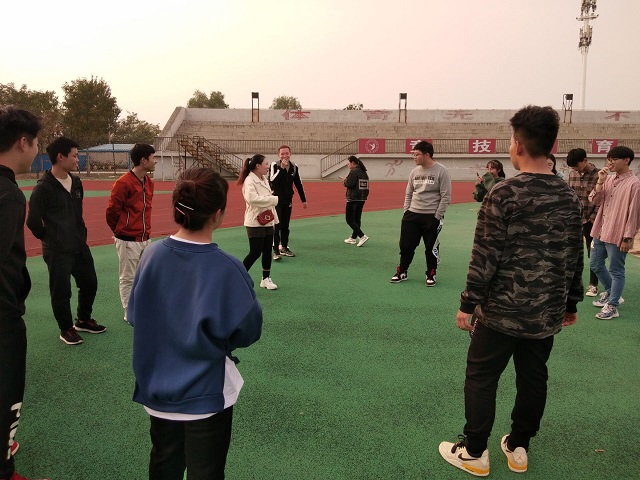 挥洒运动激情 尽展体育风采——记远景1902班完满班级活动成功举办