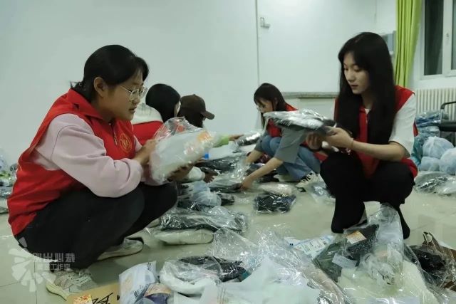 【服务队风采栏】暖心工程第503期:衣旧换心 一次被需要的暖心回应