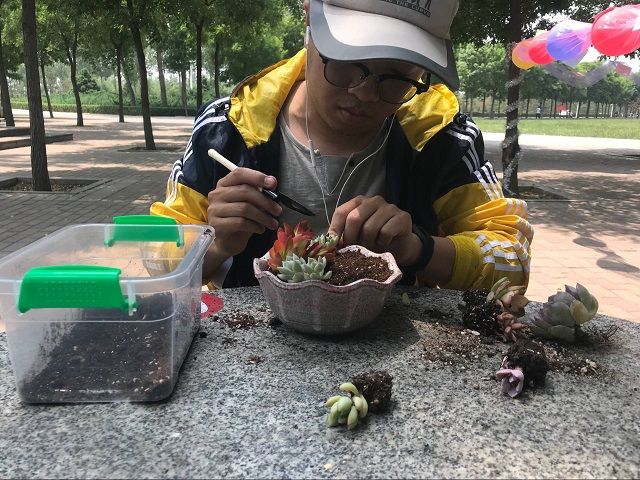 【缤纷百团】切换频道 欣赏社团最美时