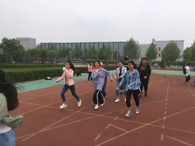 【完满班级】唤醒青春 迎接夏季——淬炼商学院五月完满班级主题活动（十一）