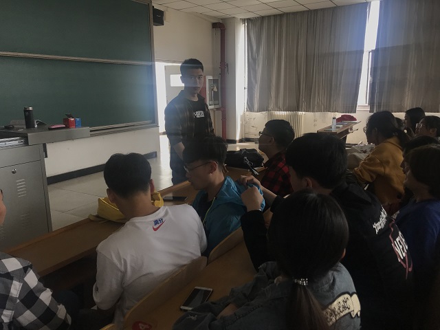 【主题团日】青春践行 纪念辉煌——食品与环境学院2016级食安、食品专业中国梦宣讲会