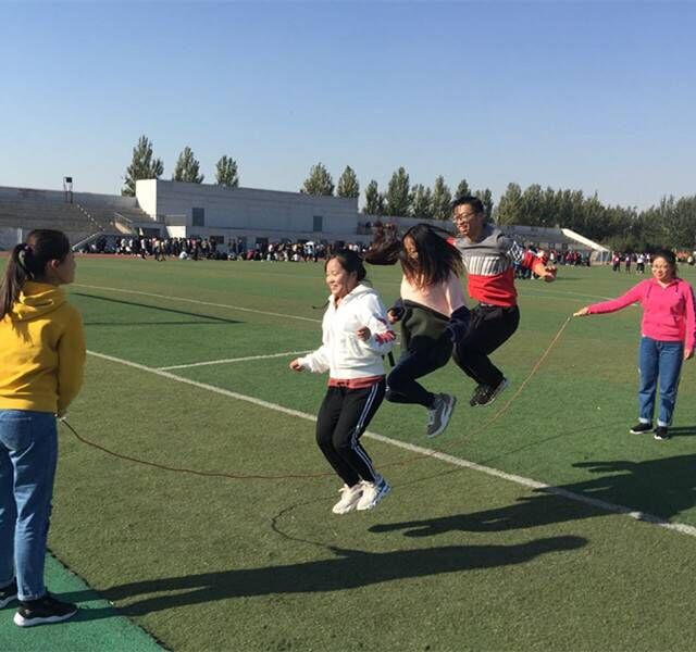 【完满班级】脚步不停 追求不止——外国语言文学系英语1807班完满班级活动