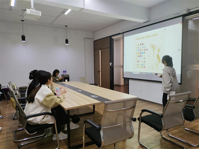 以吾少年意气 许国万里恒昌——商务英语学院十月完满团支部活动集锦
