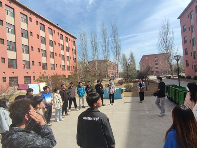 【完满团支部】踢起来 无极限——远景学院远景2102班完满团支部活动