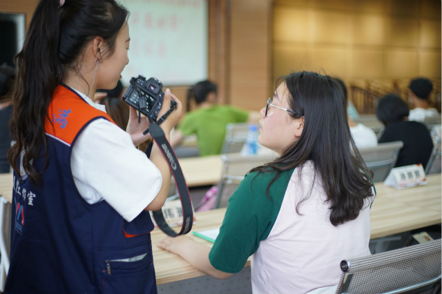 榜样面对面 青春绽风采——“青马工程”完满教育学生骨干培养计划第九期培训班“优秀团干面对面”分享座谈会顺利举办