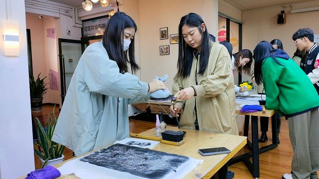 【完满班级】拓艺志 展宏图——艺术传媒学院环境设计2004班非遗文化体验活动