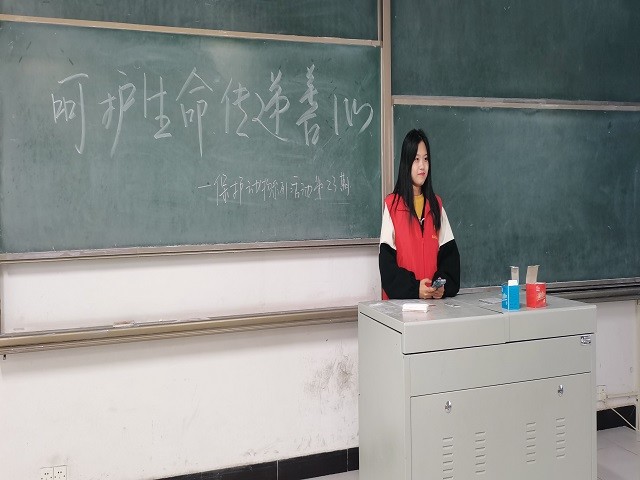 【青春雷锋月】巧手巧慧 融爱于物——食品与环境学院“新时代”助学兴农育人工程——“呵护生命 传递善心”保护动物系列活动第23期