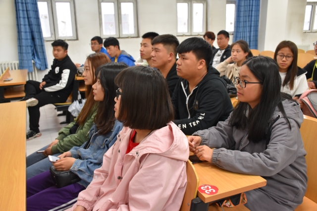 同行不同力 公益你我行——经济与管理学院专项志愿服务队系列纪实报道