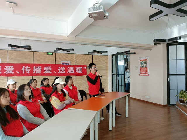 【感恩传承月】紧绷防范之弦 远离诈骗之害——食品与环境学院传递正能量服务队第36期常规活动