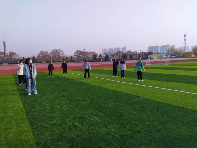 【完满团支部】玩转沙包 快乐承包——大数据学院、信息工程学院物联2202班完满团支部活动