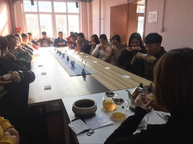 【社团巡礼节】茶亦醉人何需酒——茶语茶韵社第一届“杏下品茗 花中明意”之申时养生茶会