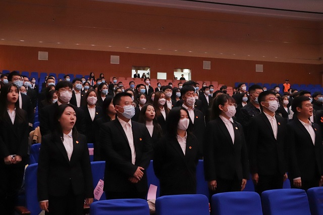 昔日风雨同舟 明朝共赴辉煌——经济与管理学院举行第十一届学生会见面会