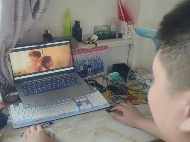 【完满班级】考前放松 线上电影——大数据学院、信息工程学院计算机科学与技术2102班