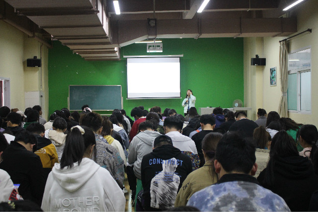 【1＋1＞2】走进哲学 淬炼学子辟新路