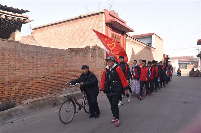 【前行】第66期:诉不尽爱的温暖 走不完爱的旅途
