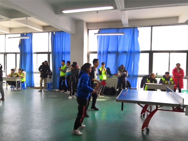 团结协作扬风格 积极“乒”博争上游——智能工程学院在信息学院“至强杯”乒乓球联赛表现优异