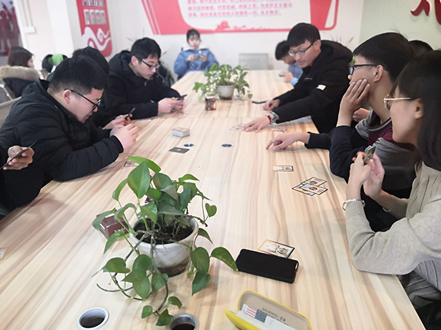 【完满班级】扬棋牌传统 筑文化强梦——软件工程1804班“三国杀技巧赛”完满班级活动