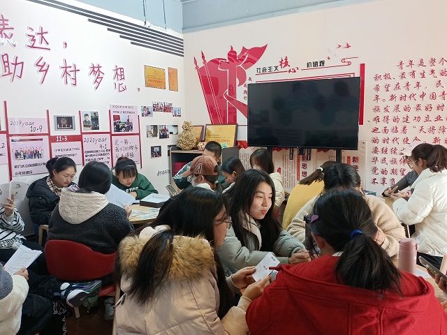 【完满班级】提高思辨能力 锻炼逻辑思维——食品与环境学院生技2001班完满班级活动