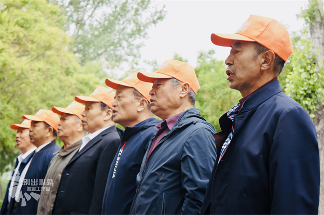 别样的阿信之旅:从少年到老年 一场跨越年华的别样志愿服务开放日以爱启幕