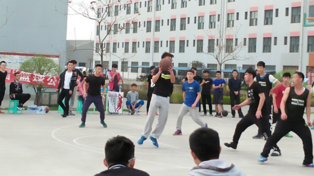 【缤纷百团】男子篮球社第二届“篮球公园”挑战赛