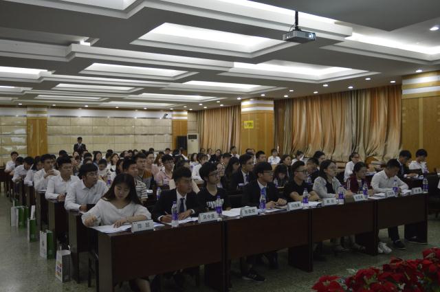 我校学生社团联合会外出参加2018年山西省高校社团发展研讨会