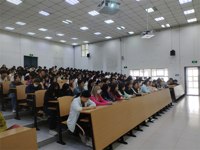 【辅导员说完满】启航新征程 奋楫笃行向未来——淬炼·国际商学院2022级辅导员说完满活动