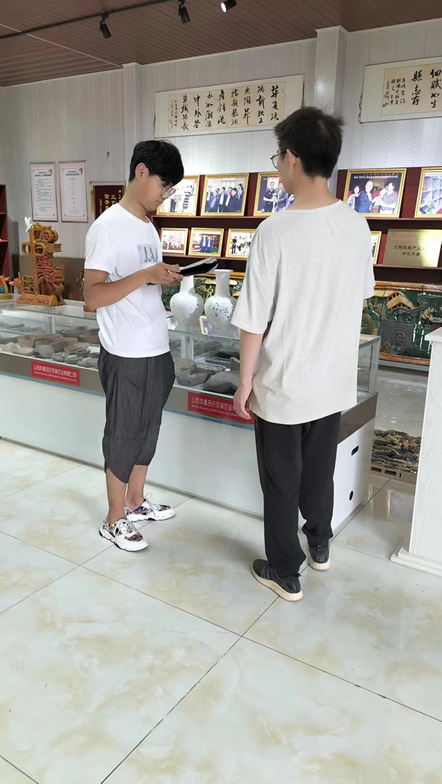 【三下乡】传承砖雕技术 感受中华文化——“艺家人”聆听晋商建筑中最美的“音符”